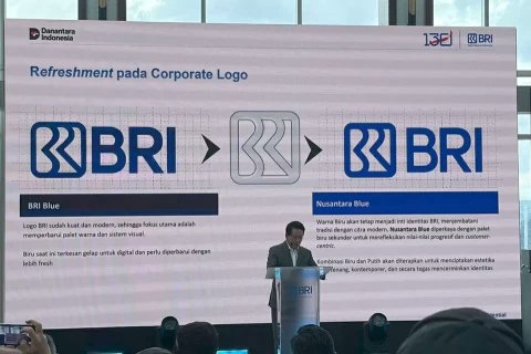 BRI baru saja mengganti logo mereka

Dirut bri menyampaikan, perubahan logo ini untuk merefresh brand dan membantu cara pandang masyrakat agar menjadi positif

Cuman ganti color pallate aja anjeng 🤣🤣🤣

Tebak jasa konsul rebrandingnya ?