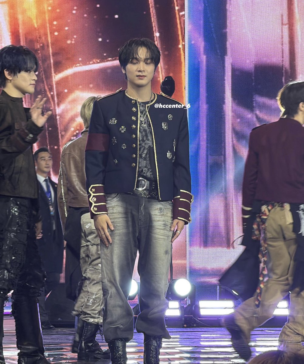 hccenter_6's tweet image. 251219 
🐻
#HAECHAN #해찬 #ヘチャン