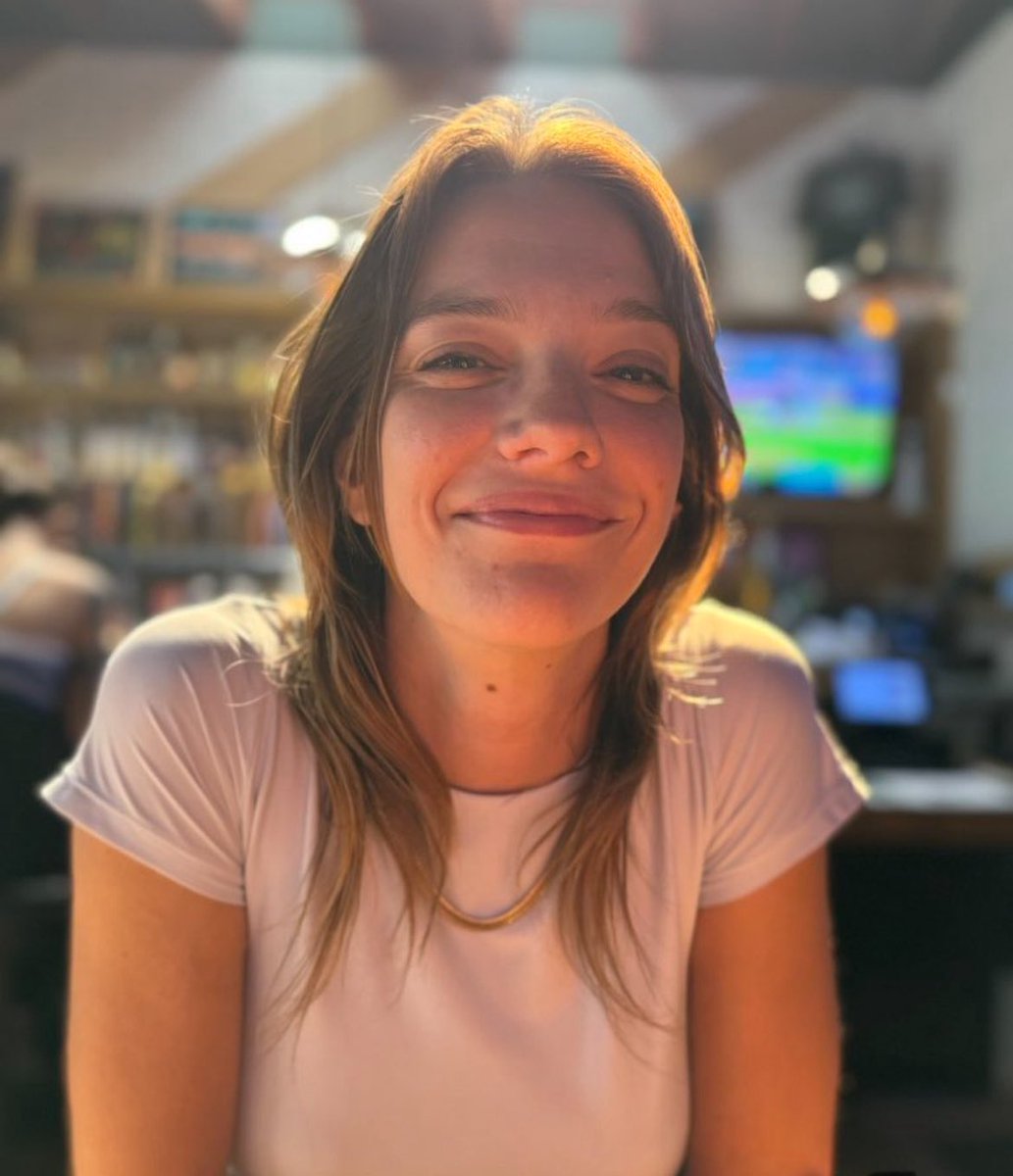 HalisonJanet's tweet image. I’m here for something serious 💕❤️