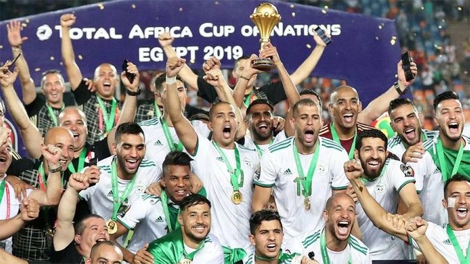 كأس أمم أفريقيا: الجزائر نحو لقب ثالث وسط حذر مدربها بيتكوفيتش 