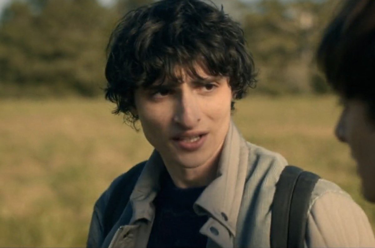 byerswheelerrr's tweet photo. i don't think you understand how mad the hair continuity in this scene makes me dawg

like whoever let this happen should genuinely never work again u had one job it's a blatant difference 🥀 https://t.co/grNA51QQQ9