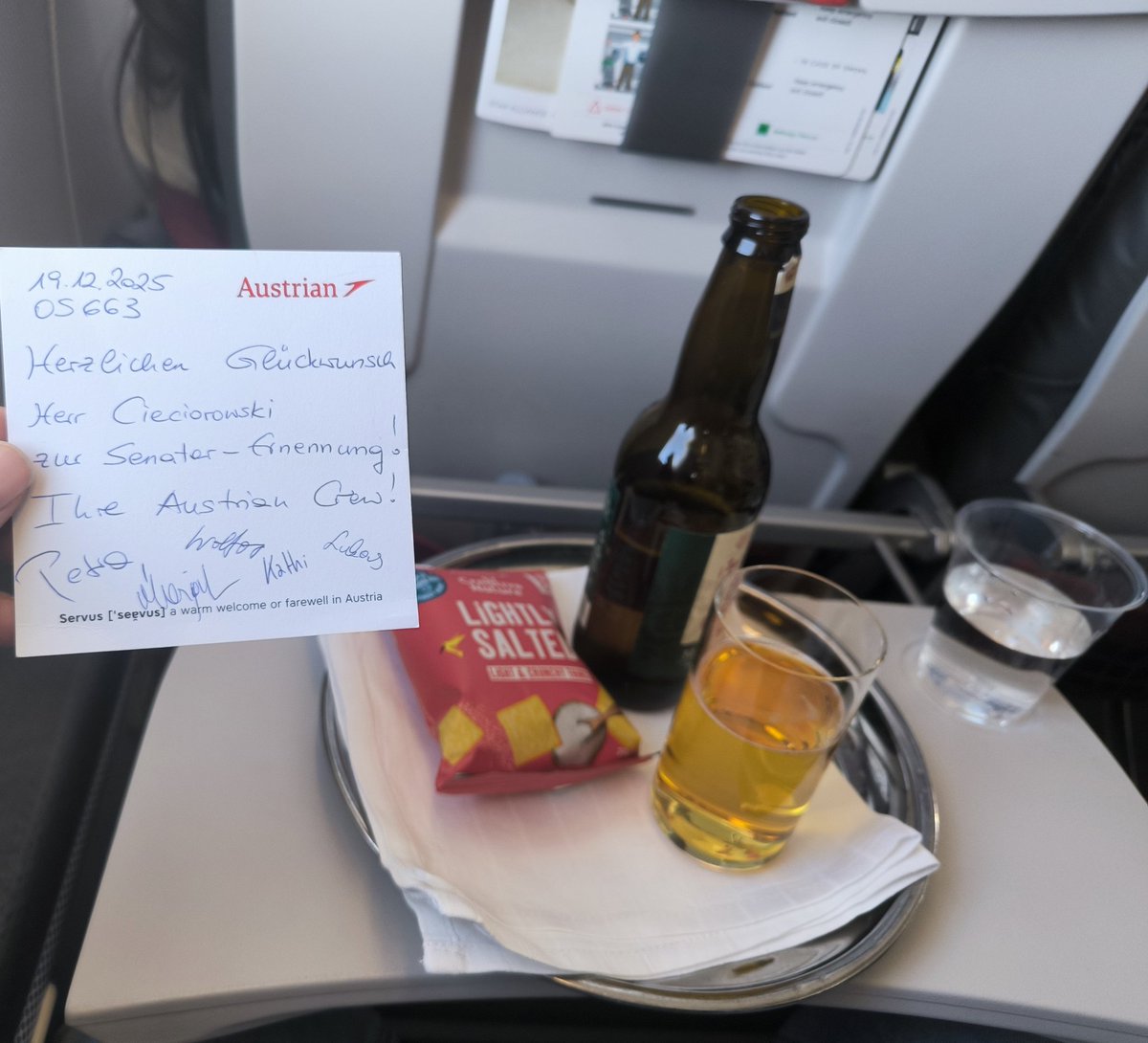F1_Passion_job's tweet photo. Miles &amp; More Senator status tastes even better thanks to @AustrianAirlines Thanks for the great onboard surprise! ✈️🍺 #MilesAndMore #Senator https://t.co/xTsWNHNCoa