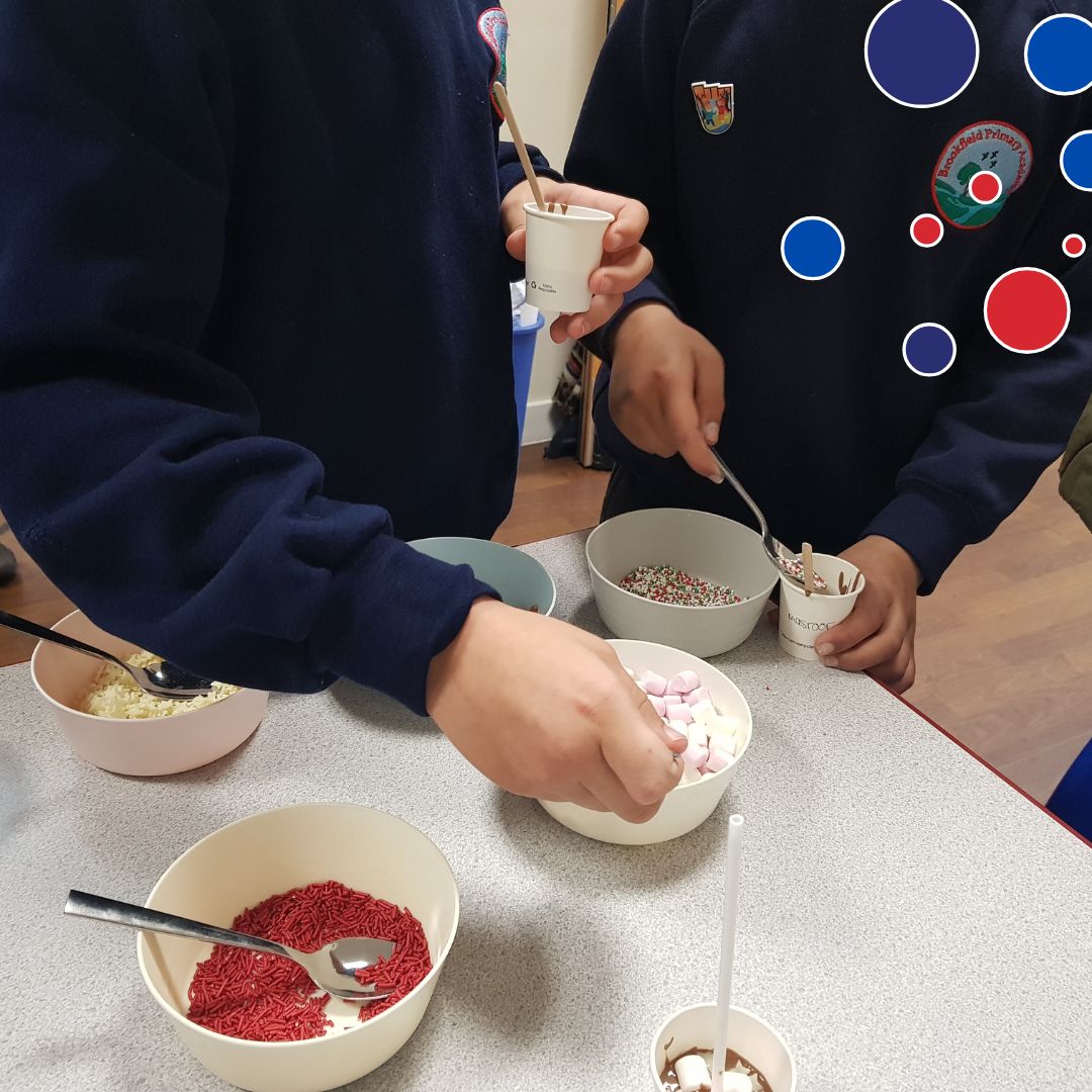 BrookfieldSM3's tweet photo. ☕️✨ Hot Chocolate Heaven!
In wrap-around care, we turned into a DIY cocoa station!
The children had so much fun melting chocolate and choosing their favorite toppings—from mini marshmallows to festive sprinkles and chocolate stars🍫🥣
#AfterSchoolFun #HotChocolate https://t.co/npkgcMVsdt