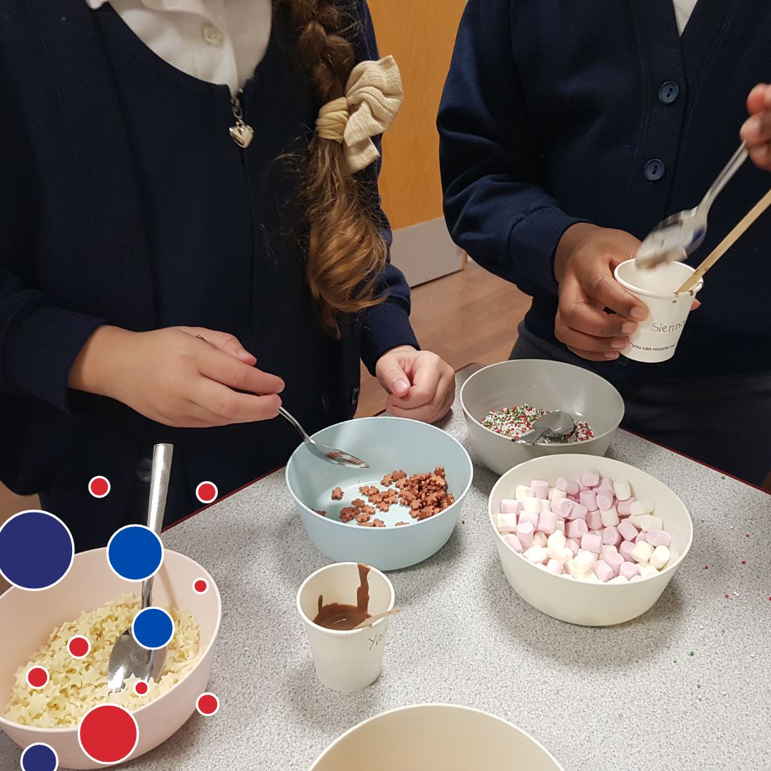BrookfieldSM3's tweet photo. ☕️✨ Hot Chocolate Heaven!
In wrap-around care, we turned into a DIY cocoa station!
The children had so much fun melting chocolate and choosing their favorite toppings—from mini marshmallows to festive sprinkles and chocolate stars🍫🥣
#AfterSchoolFun #HotChocolate https://t.co/npkgcMVsdt