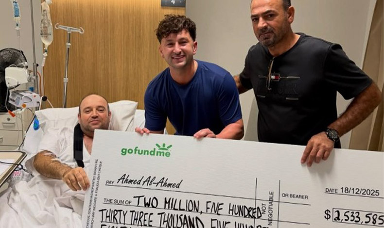 Nawaiwaqt_'s tweet image. سڈنی حملے کے ہیرو احمد الاحمد کو 25 لاکھ ڈالر کا چیک دیدیا گیا
nawaiwaqt.com.pk/19-Dec-2025/19…
#Australia #Sydneyattack #Hero #AhmedAlAhmad  @ausgov