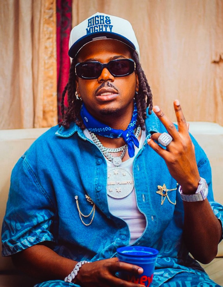 Yooo Rey 286 tweet media