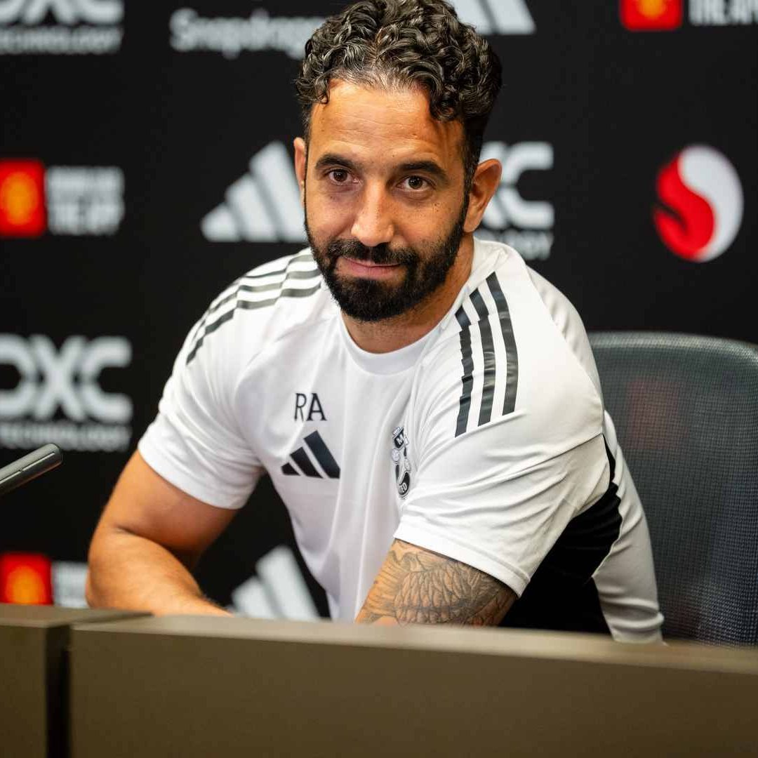 🚨🎙️ | Ruben Amorim EXPLAINS his previous comments where Academy players were singled out:

"I’m the FIRST one to say I’m failing. Outside the pitch I guarantee I’m NOT FAILING this club. 

"We forget the players.. what it means to play for Man United, we as a club forget