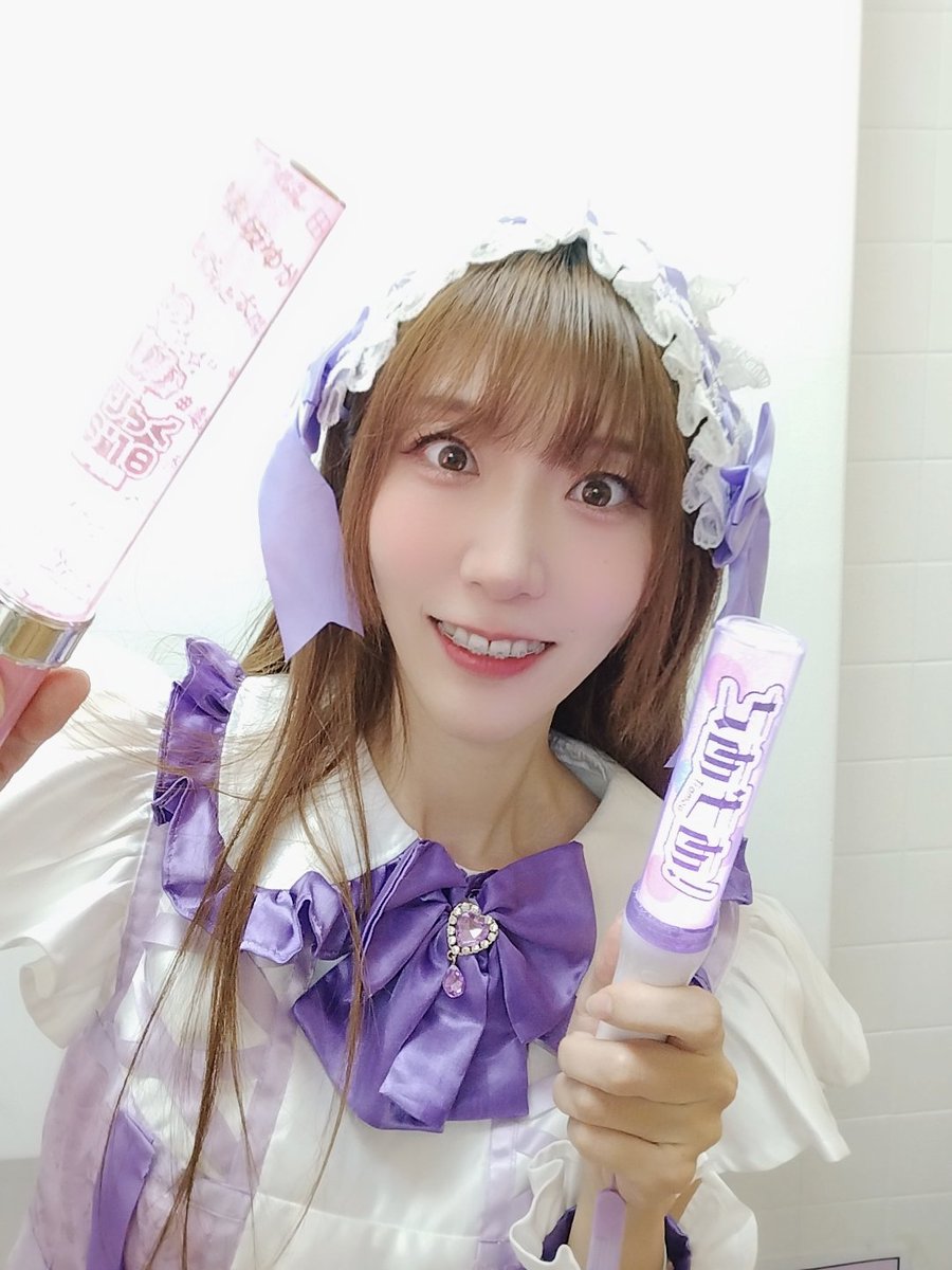 ファンミ楽しかったね(圧) 遠隔チェキもあるから頑張ってくれた