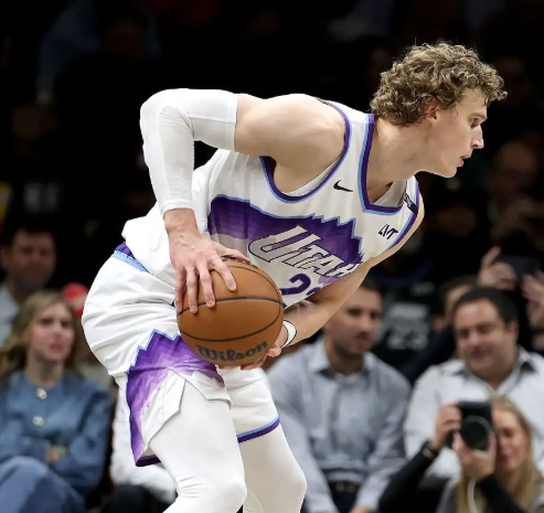 AriWagner_'s tweet image. Stars in their prime can cover up role players. Cade’s a rising pre-prime-star and he still needs real help to be maximized this early in his career.
#Pistons can make the #NBAFinals, but we need a true secondary scorer next to Cade at the deadline.
#DetroitBasketball  #TakeNote