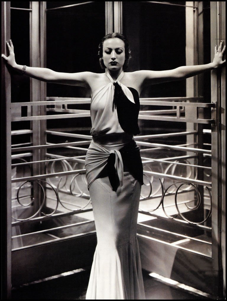 CHC_1927's tweet photo. Glamorous Joan Crawford in 1932. https://t.co/5I7SrsNuPn