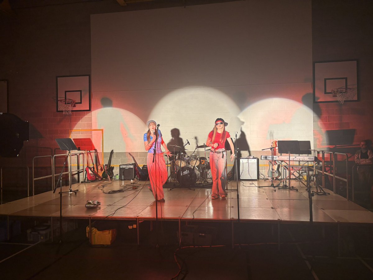The final event in a very busy term - our annual Live Aid concert!

Like almost everything this year, our biggest ever Sixth Form attendance and participation 😎😎😎

Merry Christmas everyone! 🎄🎅🎁