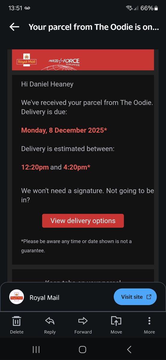 _SideQuest's tweet photo. @RoyalMail_Webs Can't send DM, I press the button nothing happens. OZ568516581GB. Was due tracked 48 Dec 8th. Was for a birthday which has since passed. Absolutely terrible. https://t.co/5dsn2xSzc0