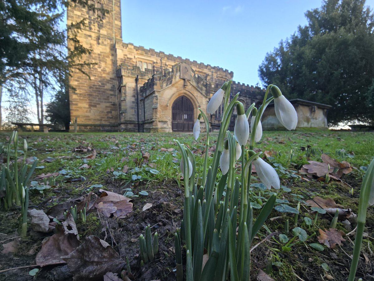 Looks like spring at nostell priory Wakefield <a href="/kerriegosneyTV/">Kerrie Gosney</a> <a href="/itvweather/">ITV Weather</a> <a href="/KeeleyDonovan/">Keeley Donovan</a> <a href="/katerinaweather/">Katerina Christodoulou</a> <a href="/Hudsonweather/">Paul Hudson</a> <a href="/EmmanuelleLhoni/">Emmanuelle Lhoni</a> <a href="/SimonOKing/">Simon King</a> <a href="/Expwakefield/">Experience Wakefield</a> <a href="/MyWakefield/">Wakefield Council</a> <a href="/WakeExpress/">Wakefield Express</a> <a href="/journoLeanneC/">Leanne Clarke</a> <a href="/WkfdOfficial/">Wakefield Official News</a> <a href="/ThePhotoHour/">#ThePhotoHour</a> <a href="/bbcweather/">BBC Weather</a> <a href="/BBCLookNorth/">BBC Yorkshire</a> #blossom
