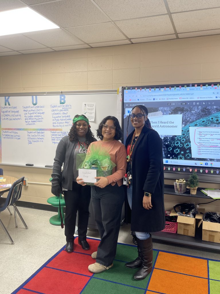 Hartence tweet media