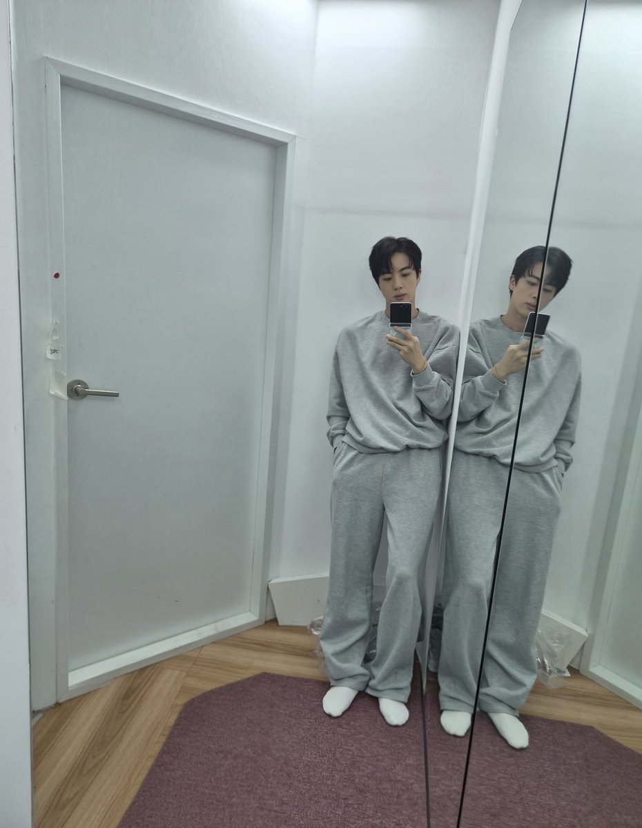 BTS Charts News tweet media