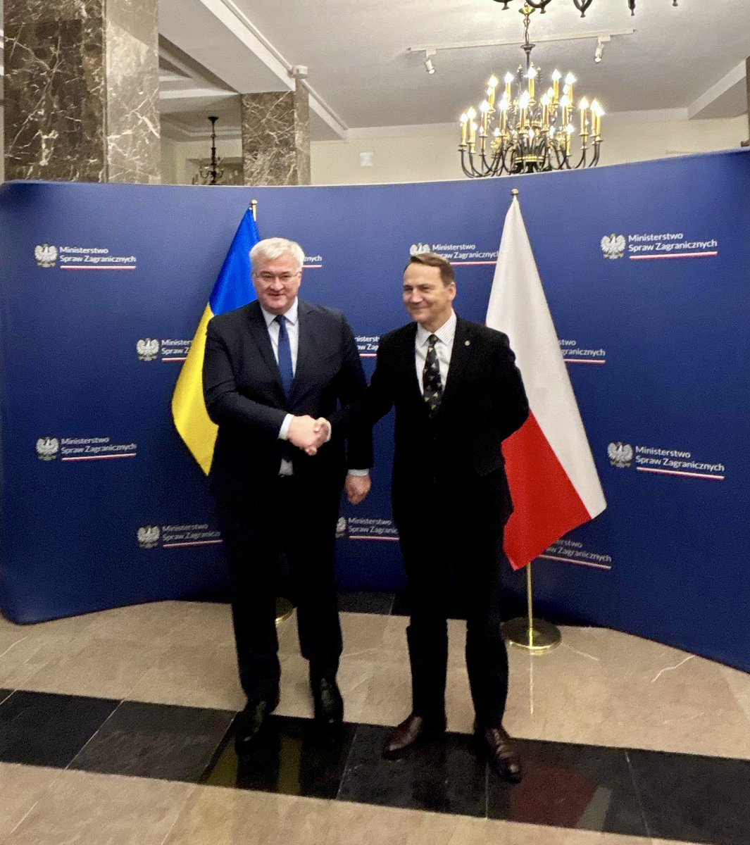 andrii_sybiha's tweet image. While taking part in President @ZelenskyyUa’s official visit to Poland, I had another insightful meeting with my colleague and friend Radosław Sikorski @sikorskiradek, Polish Deputy Prime Minister and Foreign Minister.  

I underscored Poland’s exceptional leadership role in…