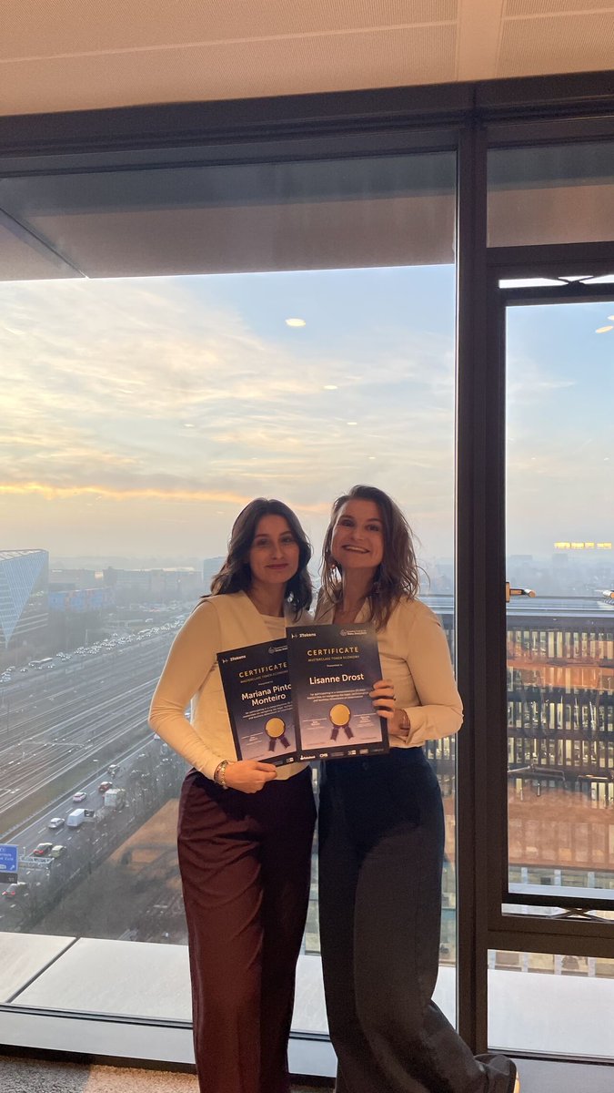 2tokens_org's tweet photo. Although we’ve only just concluded our latest Masterclass Token Economy for 2025, the energy, insight, and engagement from the previous track have made one thing clear: the conversation around tokenization and digital assets is only accelerating. 🏃‍➡️ https://t.co/MV5FcWWgUT