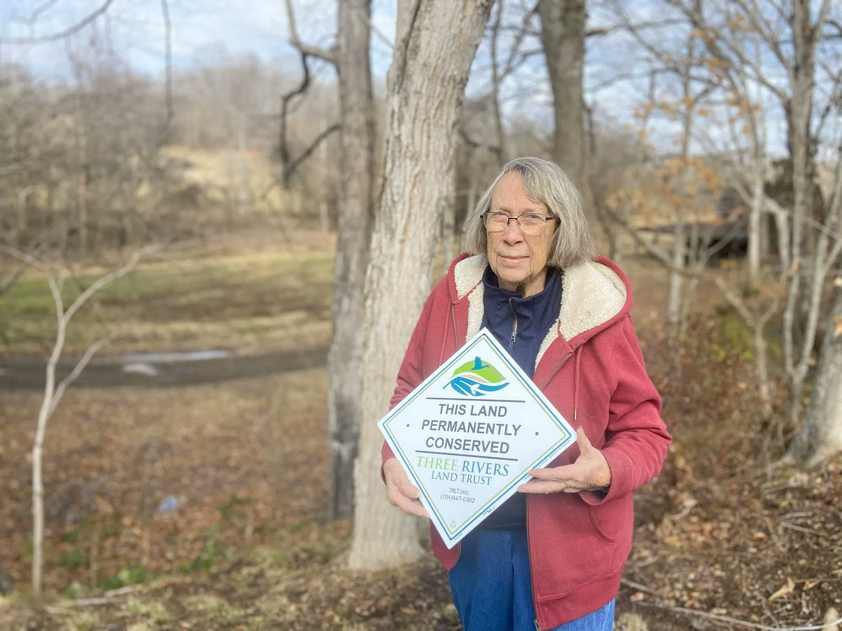 Congrats to LFT member <a href="/ThreeRiversLT/">Three Rivers Land Trust</a> and landowner Mary Cridlebaugh for conserving 45 more acres in Davidson County! 🌱

That’s 210 acres total now protected in a fast-developing region, preserving wildlife habitat + rural beauty. 

Read more: bit.ly/3L6RJee