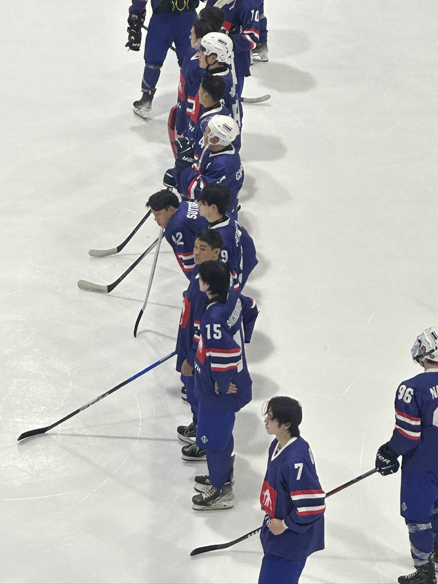 Tinnasit tweet media