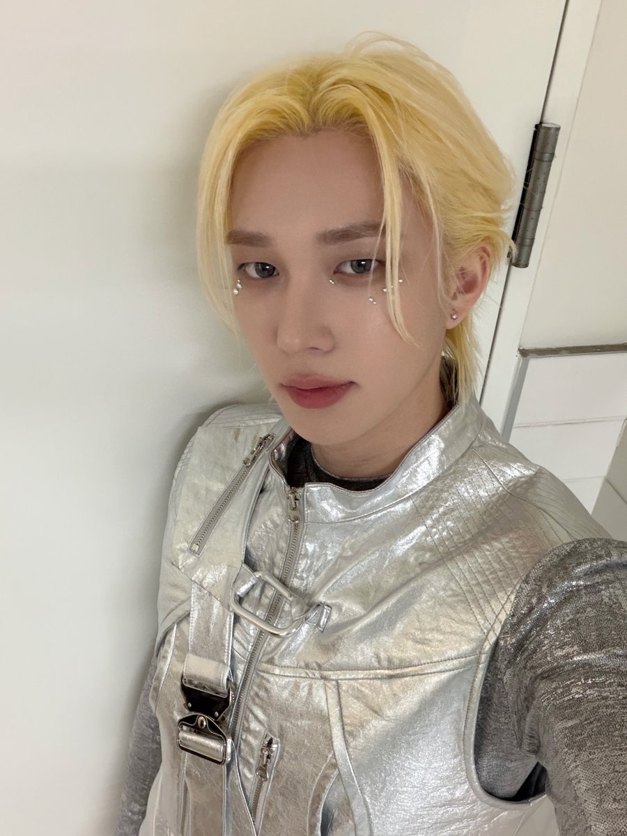 응원해주신 피스여러분 감사합니다! 좋은 추억 만들었어요😀

#P1Harmony #THEO