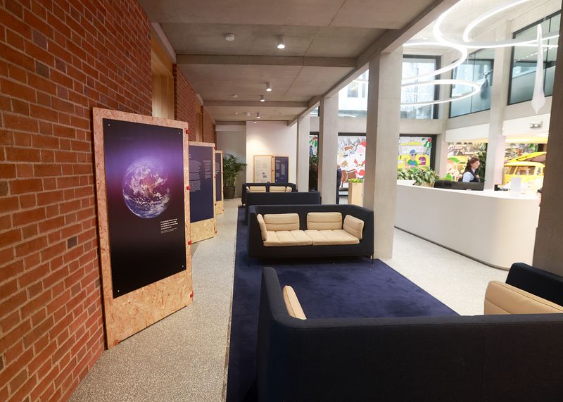 creativefutur16's tweet photo. We are delighted to open our Creative Boardroom: #Collaborate4Climate exhibition at the @ESBNetworks headquarters at no 27 Fitzwilliam Square this week. The exhibition will run from 15 December 2025 – 16 January 2026. 🔗https://t.co/8IjAZk7808
@IoDIreland #SharedIsland https://t.co/ex6AscHtMZ