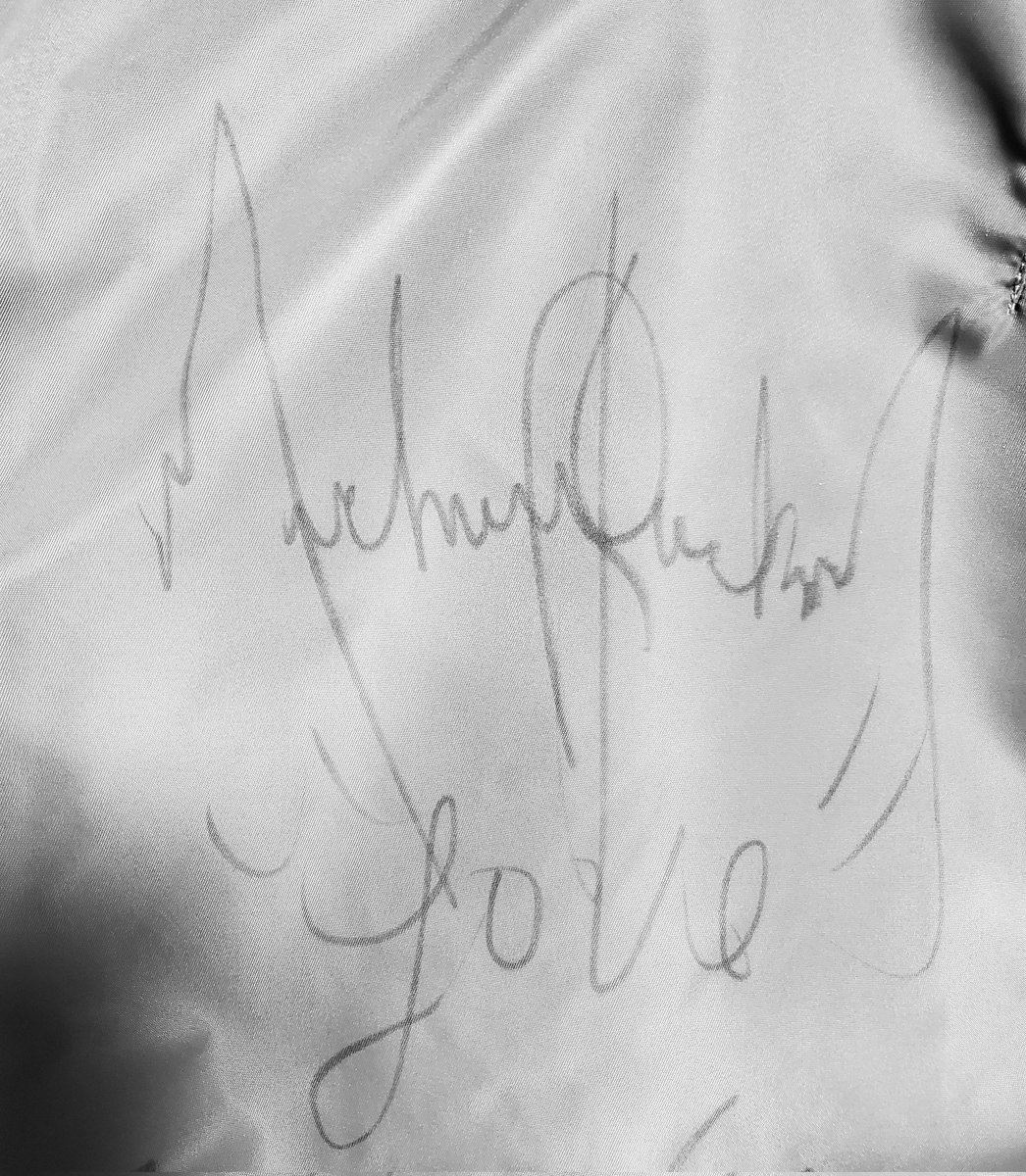 ジョングク サイン bts ジョングク 直筆 サイン BTS ジョングク fc特典 直筆サイン入り