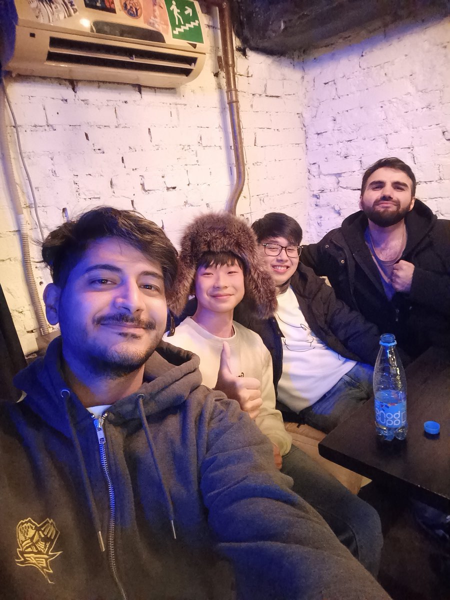 WBG/Essence_x c c tweet media