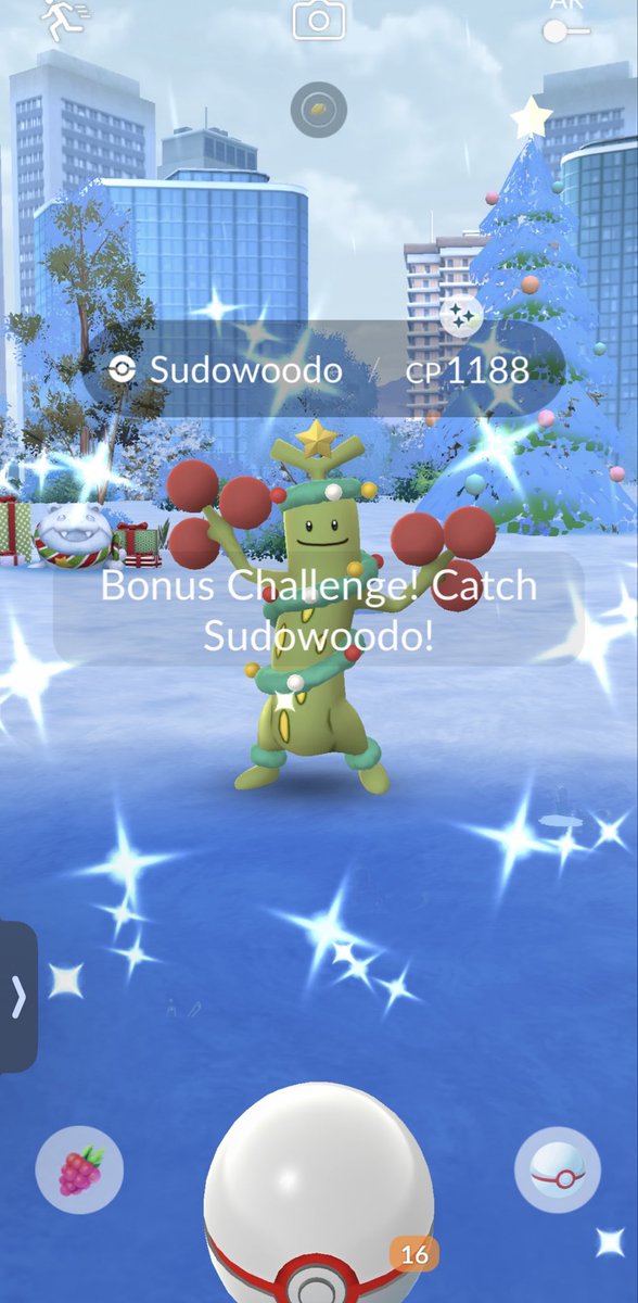 GreglandPoGo's tweet photo. Seasons Greetings 😌🎄 https://t.co/WKNO0OaAcL