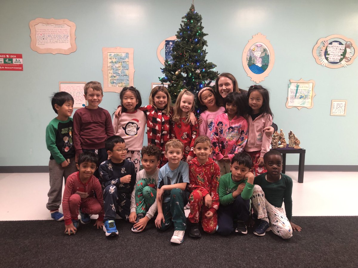 Mrs. Riley tweet media