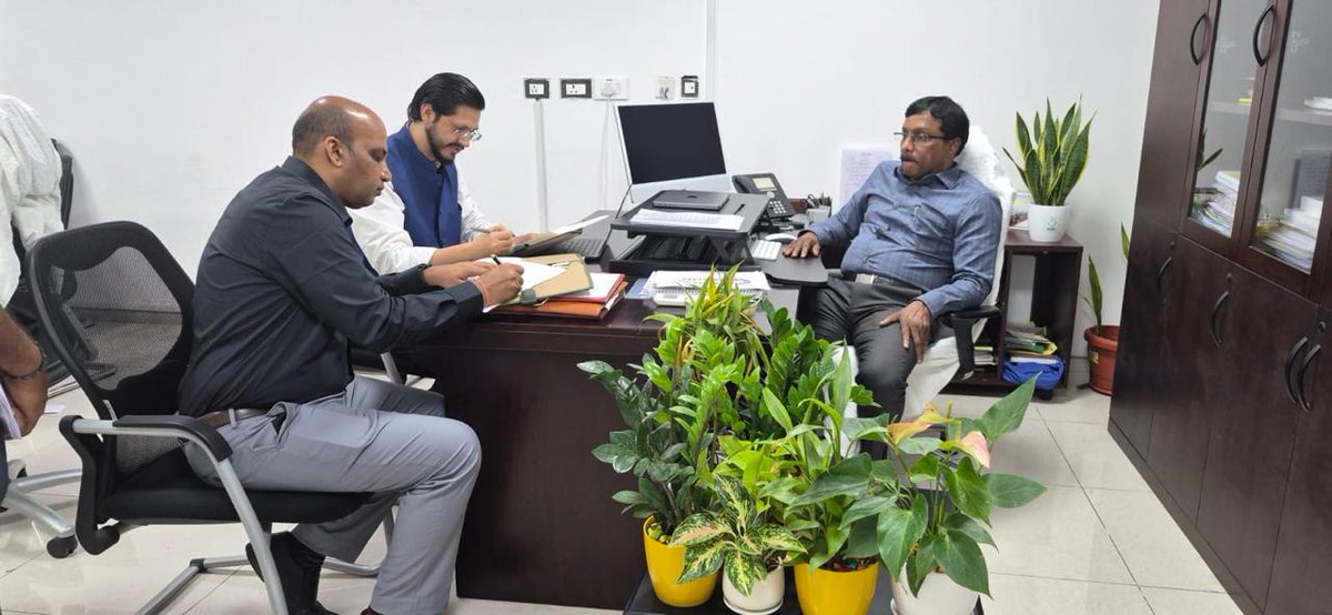 BBSSL strengthens cooperative partnerships in Andhra Pradesh

BBSSL signed a Memorandum of Understanding (MoU) today - 19 December 2025  with APMARKFED and APSSDC in the presence of Dr. Manazir Jeelani Samoon, IAS, Agriculture Commissioner &amp; Managing Director, APMARKFED and