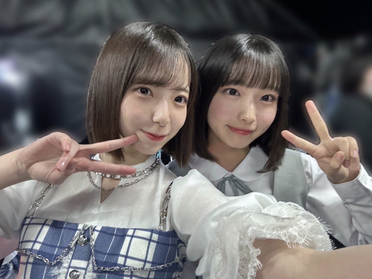 Quattro511's tweet photo. リナシアのアクスタが30分で売り切れたのを目の前で見た(ギリ買えなかった…)私は、莉奈ちゃんの選抜入りに微塵の疑問もありません
『頑固野郎』いいじゃないかい
“自分のいる意味”自分で見つけてください
もうみんなは知ってるけどね
日向坂を未来に導く2人が素敵
#rinablog #渡辺莉奈 #大野愛実 https://t.co/Vo8e1D6sqP
