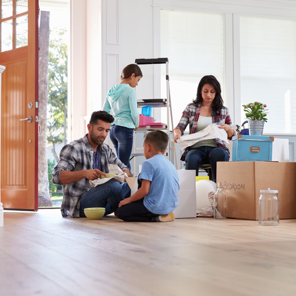 Oakvillehydro's tweet image. Moving hack: Take photos of your old home’s meter &amp;amp; panel before you leave. Clear records = clear bills.

#MovingTips #HomeHacks