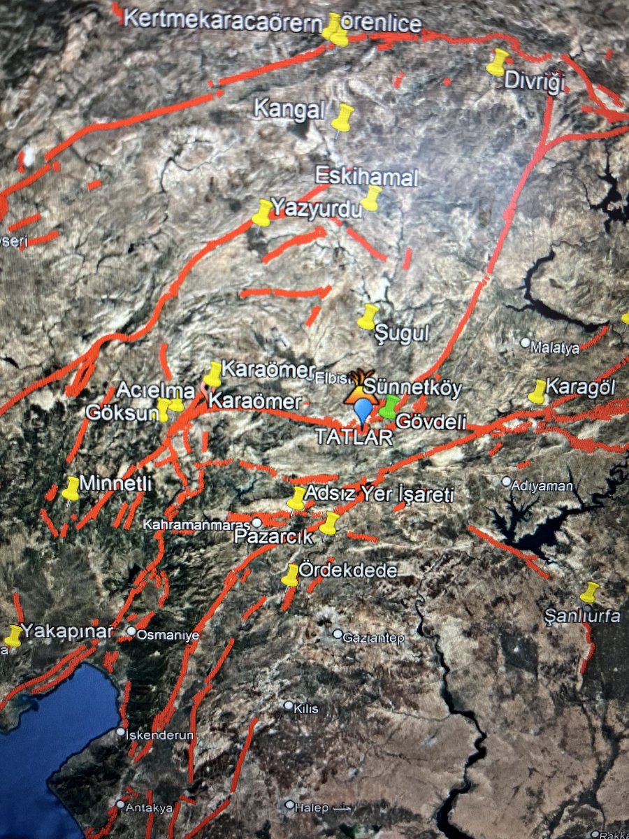 Arkadaşlar, Karaömer-Göksun/Kahramanmaraş’ta 4,1 deprem. Sol yönlü, doğrultu atımlı Çardak Fay Zonu ile Savrun Fay Zonu kesim bölgesine yakın yerde.  6 Şubat Depremleri’nde kırılmayan yerler. Adana Havzası etki alanında
