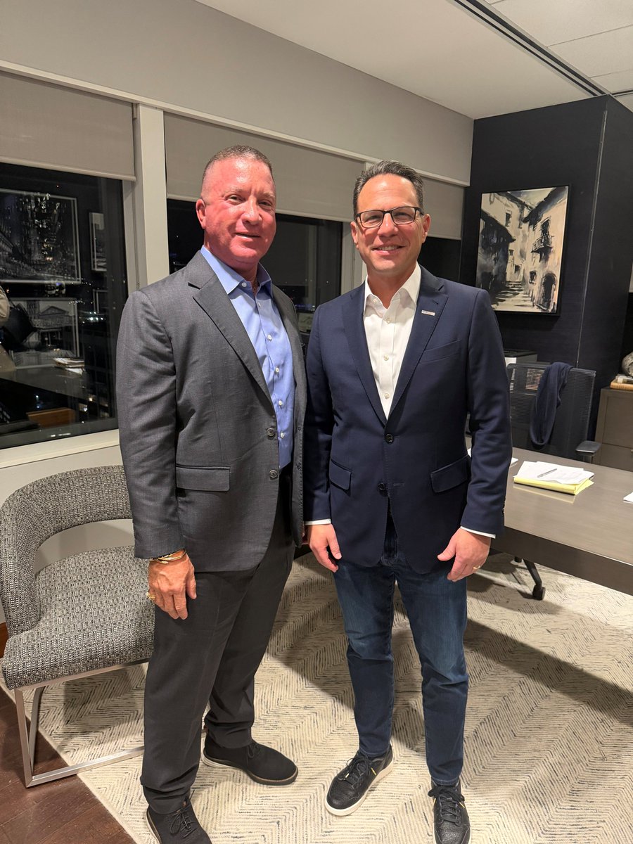 TECfusions has big plans for Pennsylvania! We enjoyed meeting with Governor Shapiro this week to discuss our site potential and power generation strategy. Learn more about our Keystone Connect campus at tecfusions.com/data-centers/n….