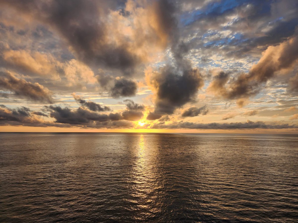 Morning friends! #FridayMotivation