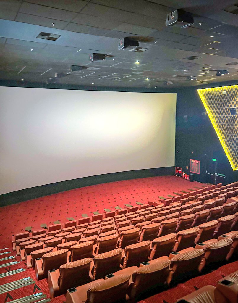 HiHyderabad's tweet image. PVR PXL Cinema Theatre 
📍#InorbitMall, #Madhapur, #Hyderabad 

This is Telangana / Hyderabad's First #PXL (Premium Extra Large) Cinema Screen. [ 55 foot wide screen 🎞️]

📸: @attractiveabhi7 @InorbitMall @PicturesPVR