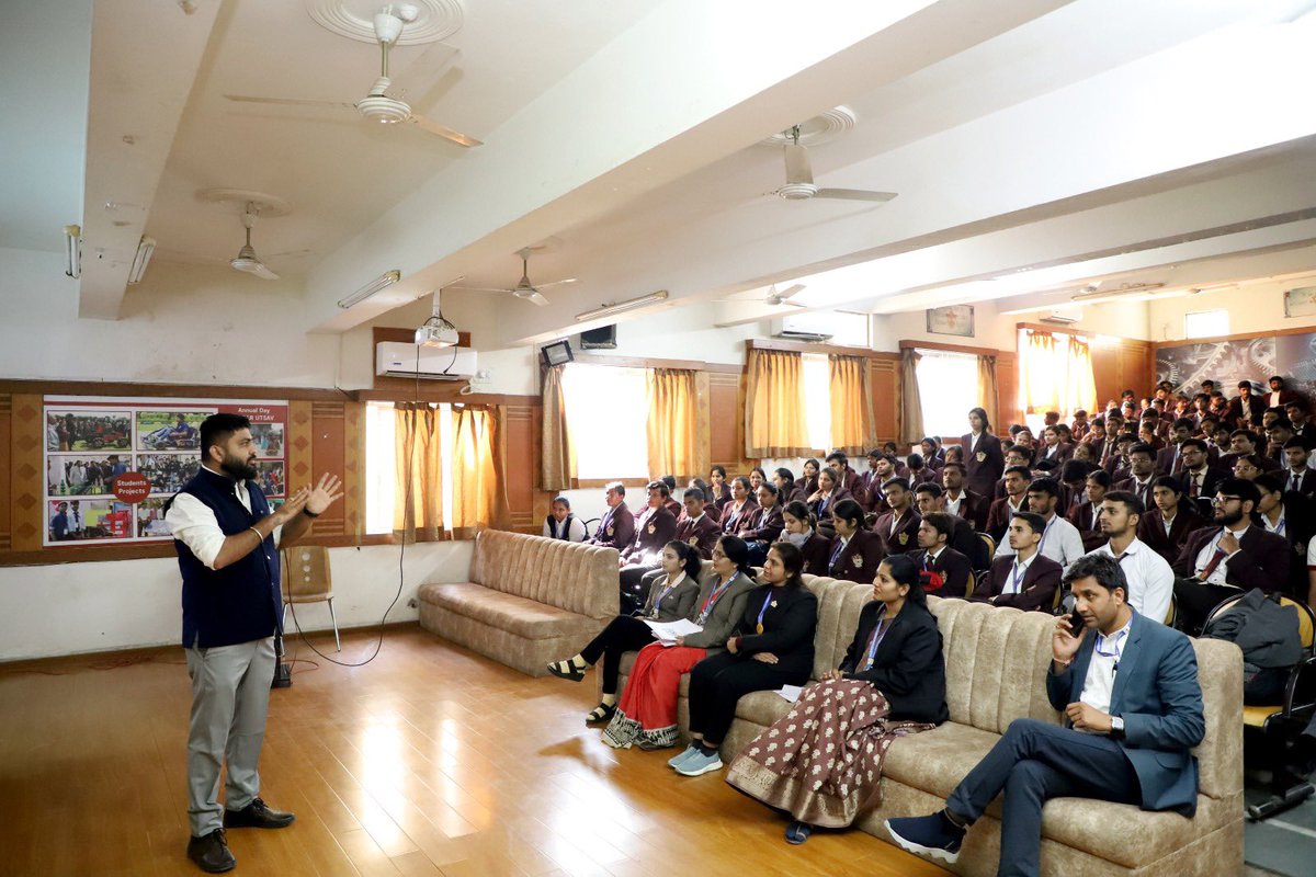 SIRT_BHOPAL's tweet photo. A heartfelt thank you to Mr. Keshav Bishnoi (Senior Engagement Associate at CSRBOX, #IBM Skill Build) for the enlightening session on the IBM Skill Build Portal!
#IBM #SkillBuild #ComputerApplication #SIRTBhopal #EdTech #FutureReady #IBMSkillBuild https://t.co/thh3k3Y4TB