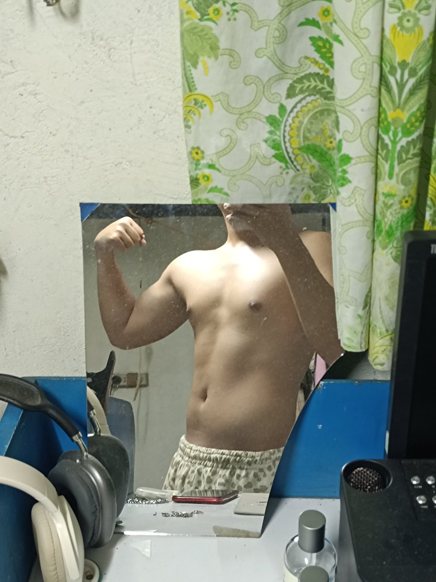 RenzTopper's tweet image. Need a pillow tonight? Use me.