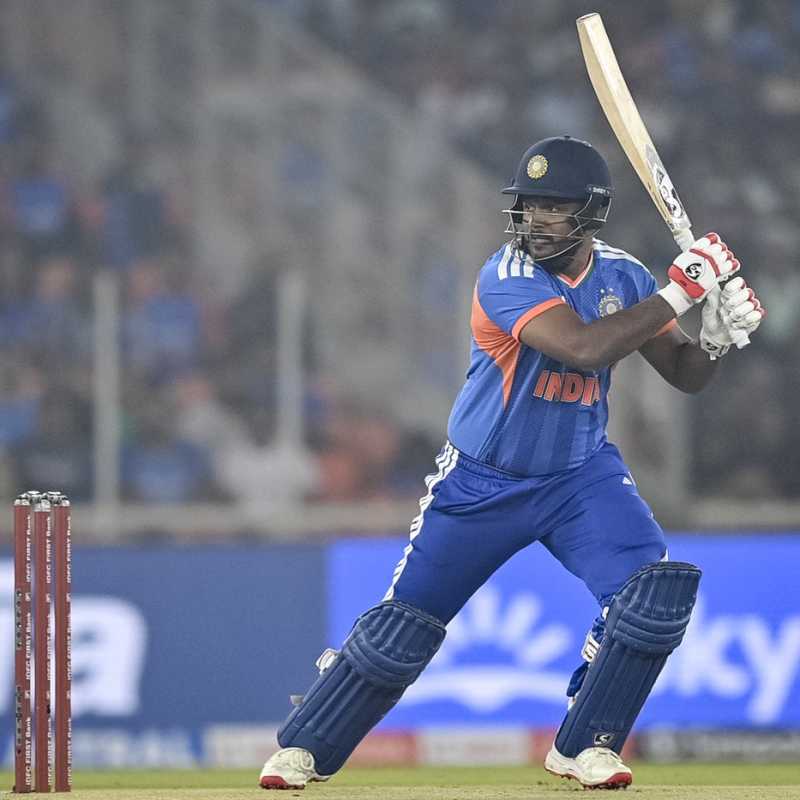 37(22) might not seem like much. But #SanjuSamson really delivered. He must've felt a ton of pressure, knowing this was his big shot. But he didn't try to just rack up stats or play it safe. He went for it from the first ball, hitting at over 160. That's what you need in T20s.
