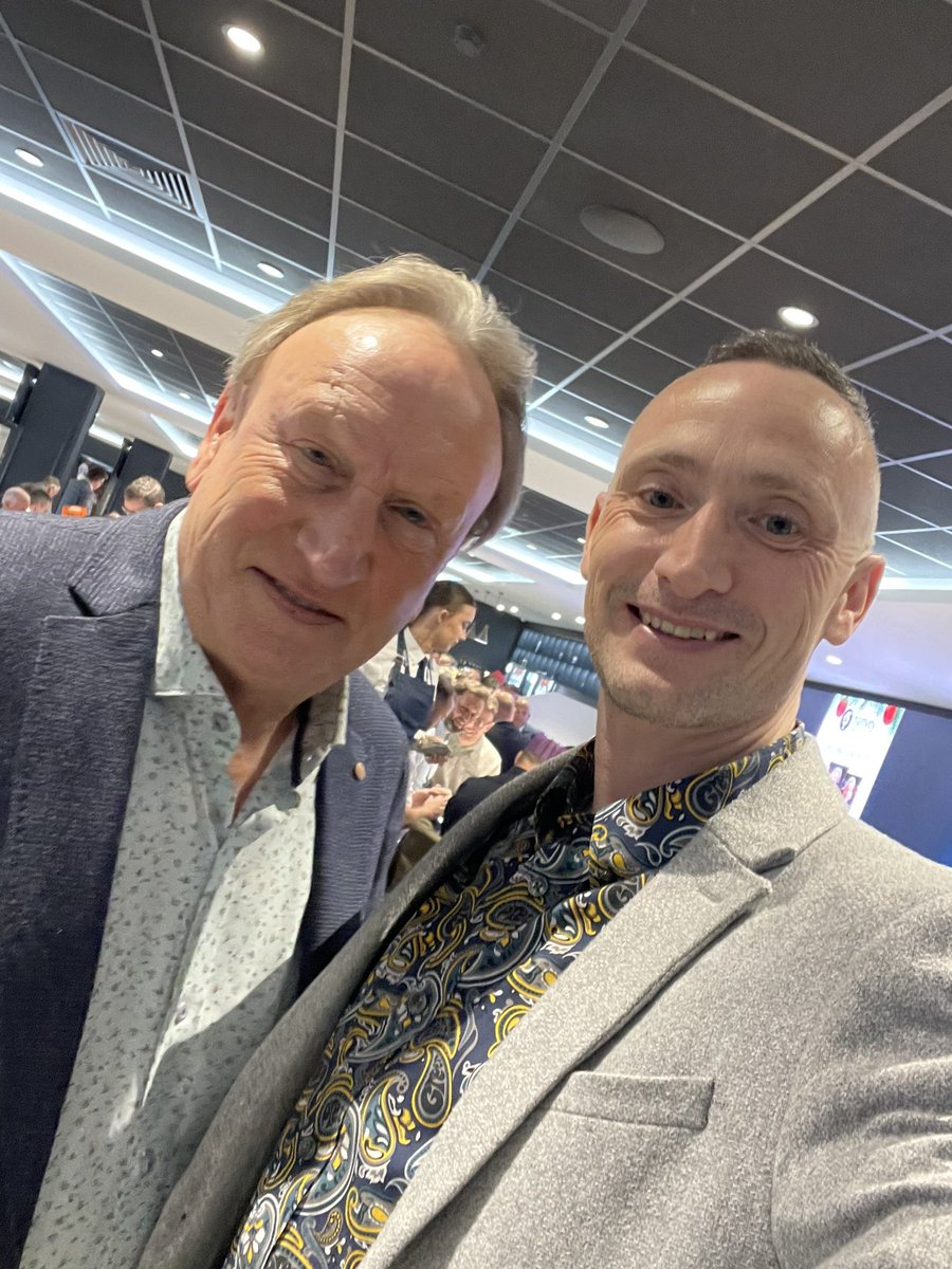 durnin26's tweet image. The @HanveyCorporate Christmas Luncheon officially kicks off the festive season! 
It’s @warnockofficial this year, and we’re gonna enjoy it, but enjoy it by being disciplined 😉 
#HanveyCorporate #LambShank #KarcherPressureWasher