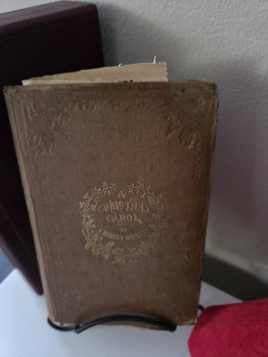 wloader33's tweet photo. @history_dame I am lucky to be the proud owner of a first edition of the book. https://t.co/2yZ8IMqExM