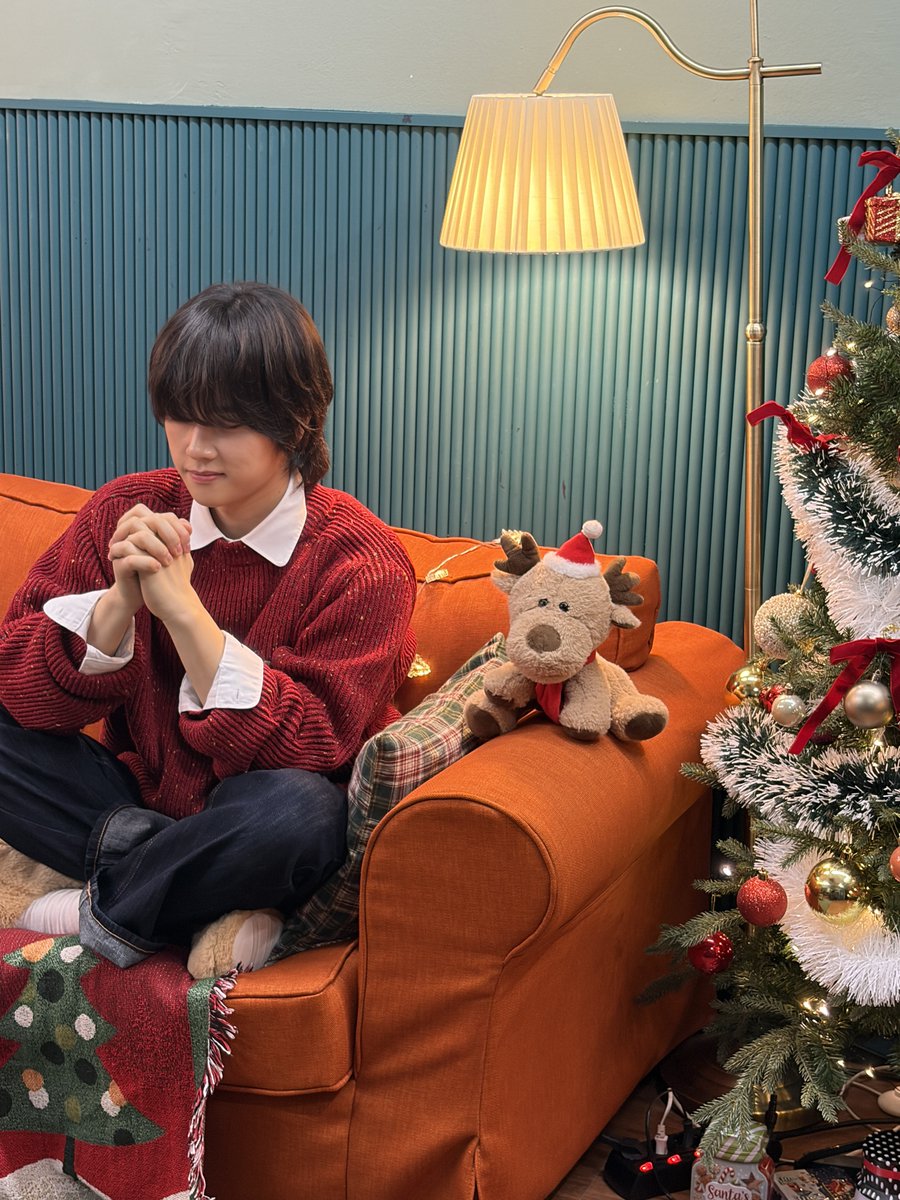 XH_official's tweet image. 미리메리크리스마스빌런즈🎄❤️

#정수 #Jungsu 
#뎡듀 #LOVE