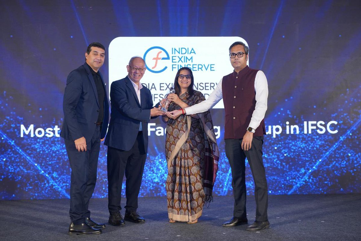 EximFinserve's tweet photo. We were also honoured with an award for ‘Most Promising Factoring Start Up in IFSC’ by M1Group. We are grateful to our clients, partners, and team members. This award acknowledges our commitment to contributing in the IFSC ecosystem. https://t.co/VA5qvWUbMI