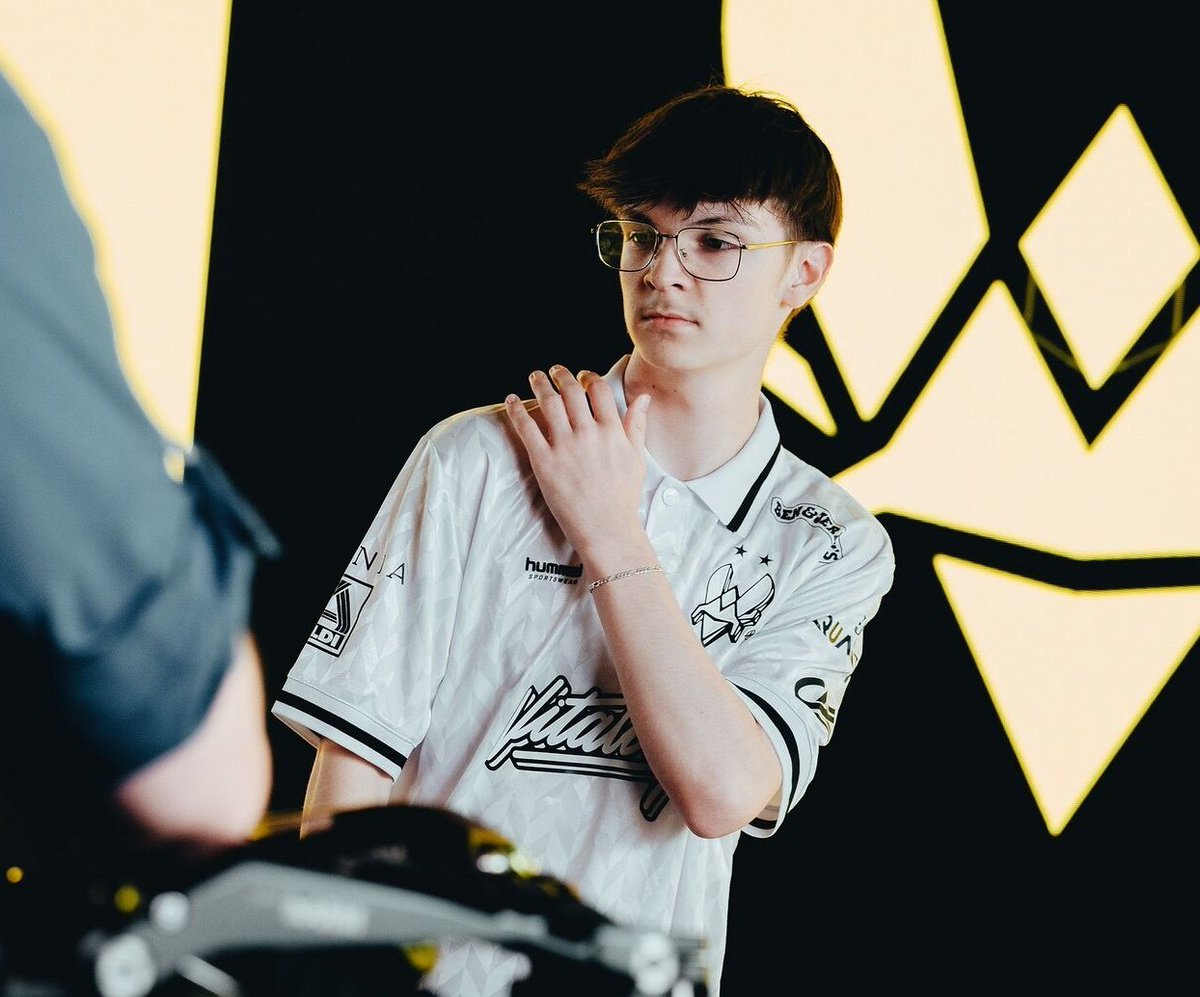 𝘿𝙖𝙡𝙞 ✦ tweet media