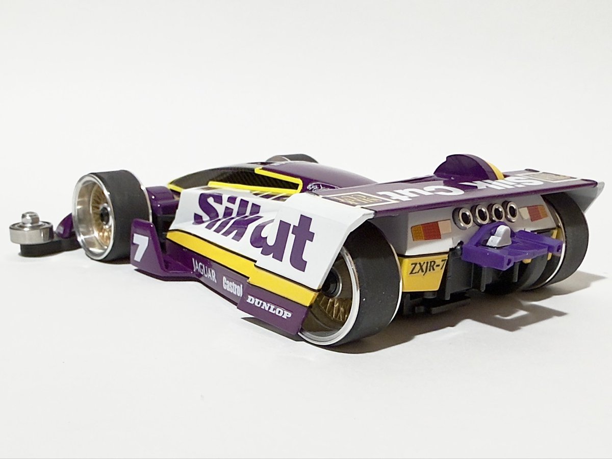 作品名：JAGUAR ZXJR-7 ベースマシン：プロトエンペラーZX 部門