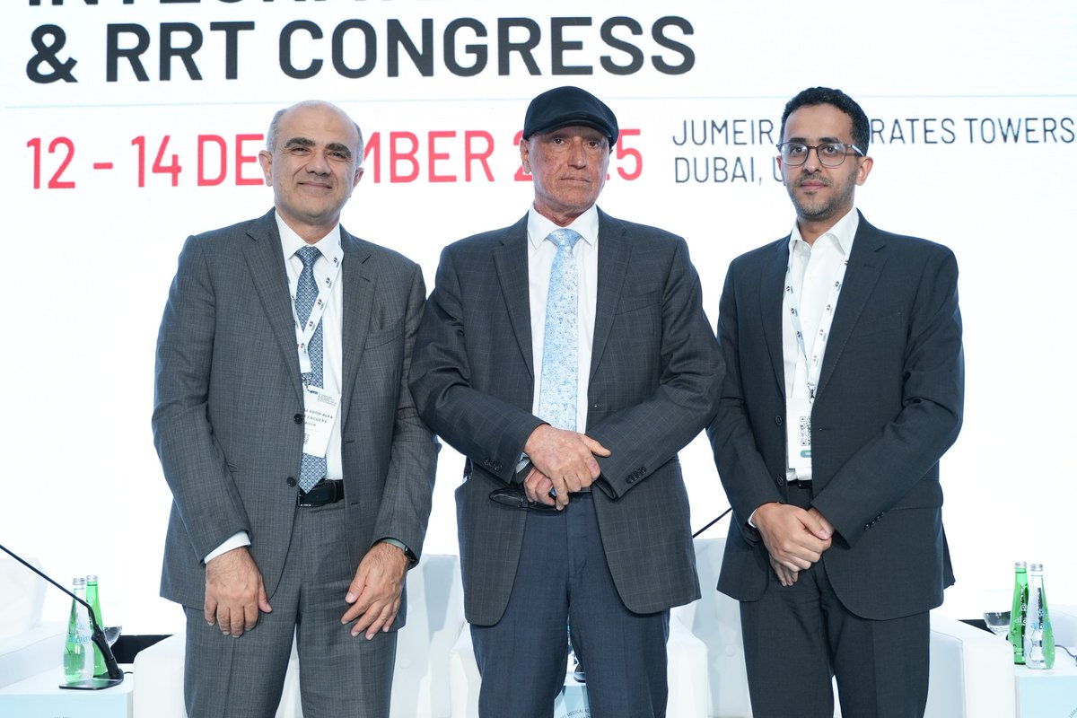 alialsahow's tweet photo. Thoroughly enjoyed the debate chaired by Dr Joanne Bargman &amp; hosted by EMANT🇦🇪 on chronic HD
I defended conventional (3-4 sessions/week, 3-5 hrs/session) in-center HD
Dr Ali AbuAlfa (Lebanon🇱🇧) defended home HD
Dr Muthana AlSahlawi (KSA🇸🇦) defended incremental HD

12/12/25
Dubai https://t.co/LobzVwxP8e