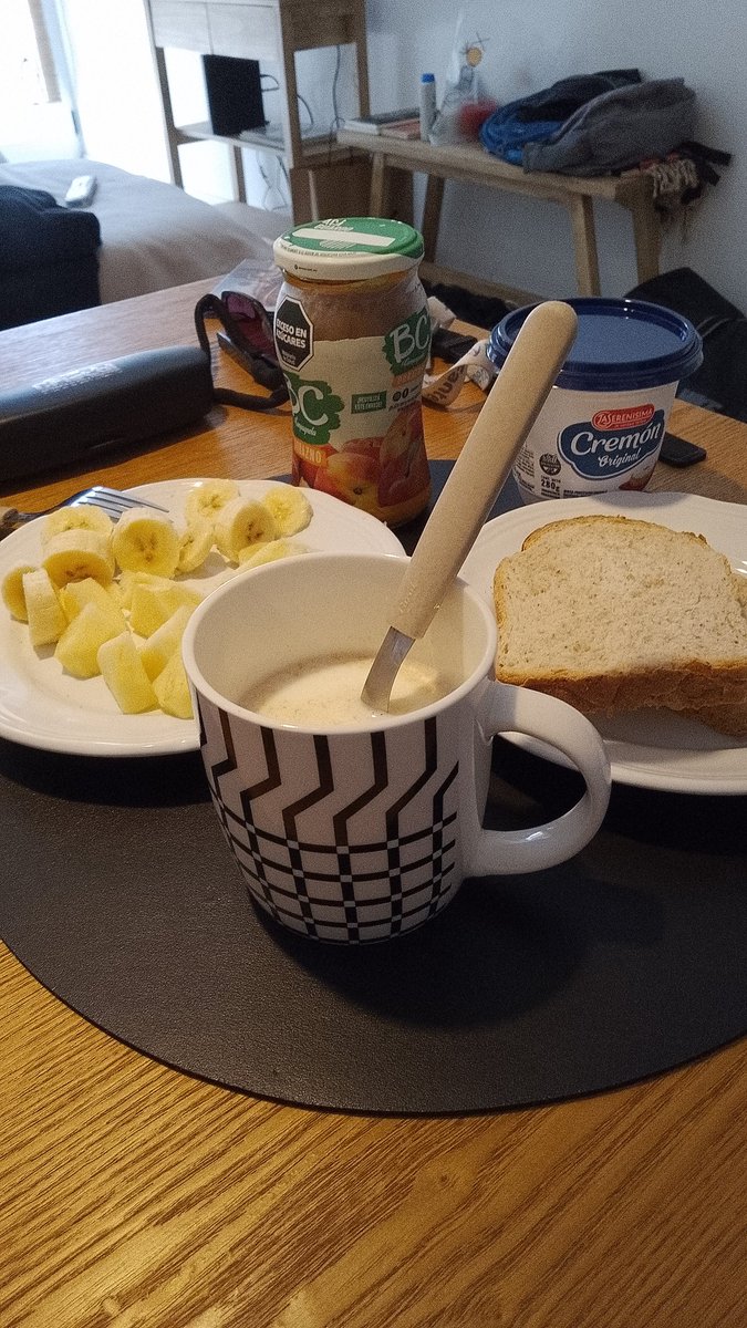 Breakfast in América