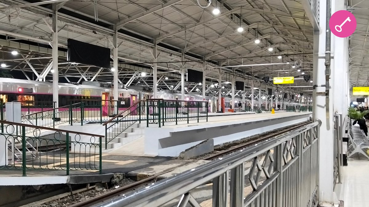 Aurora ★ tweet media