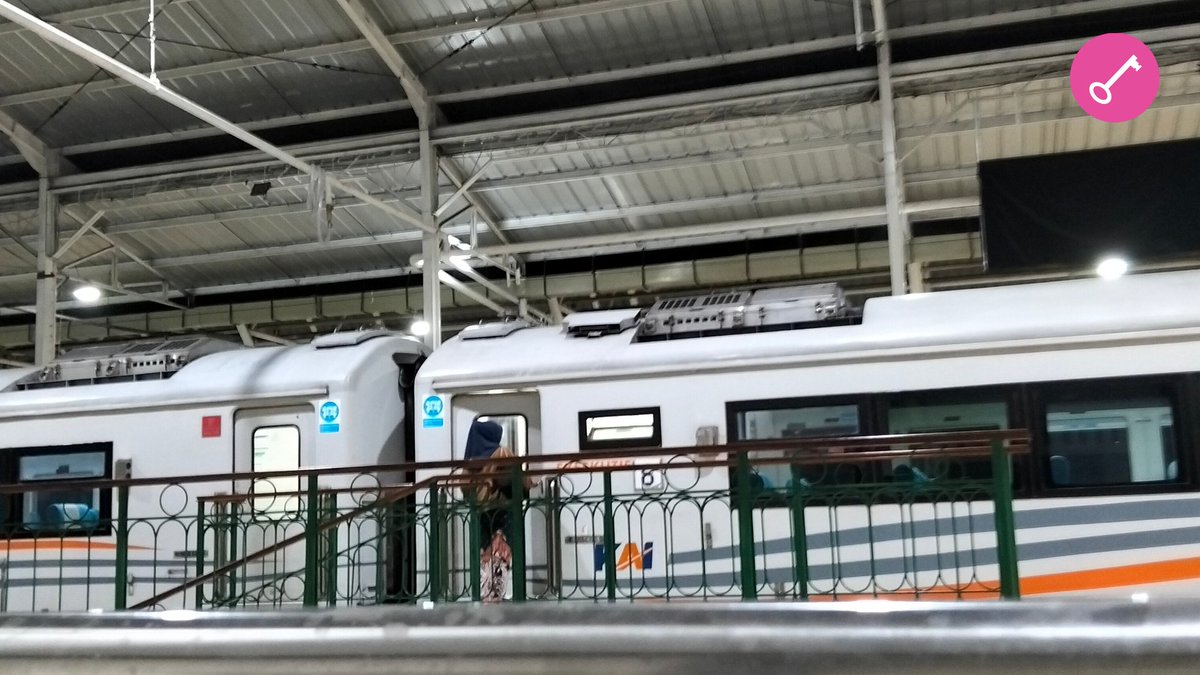 Aurora ★ tweet media