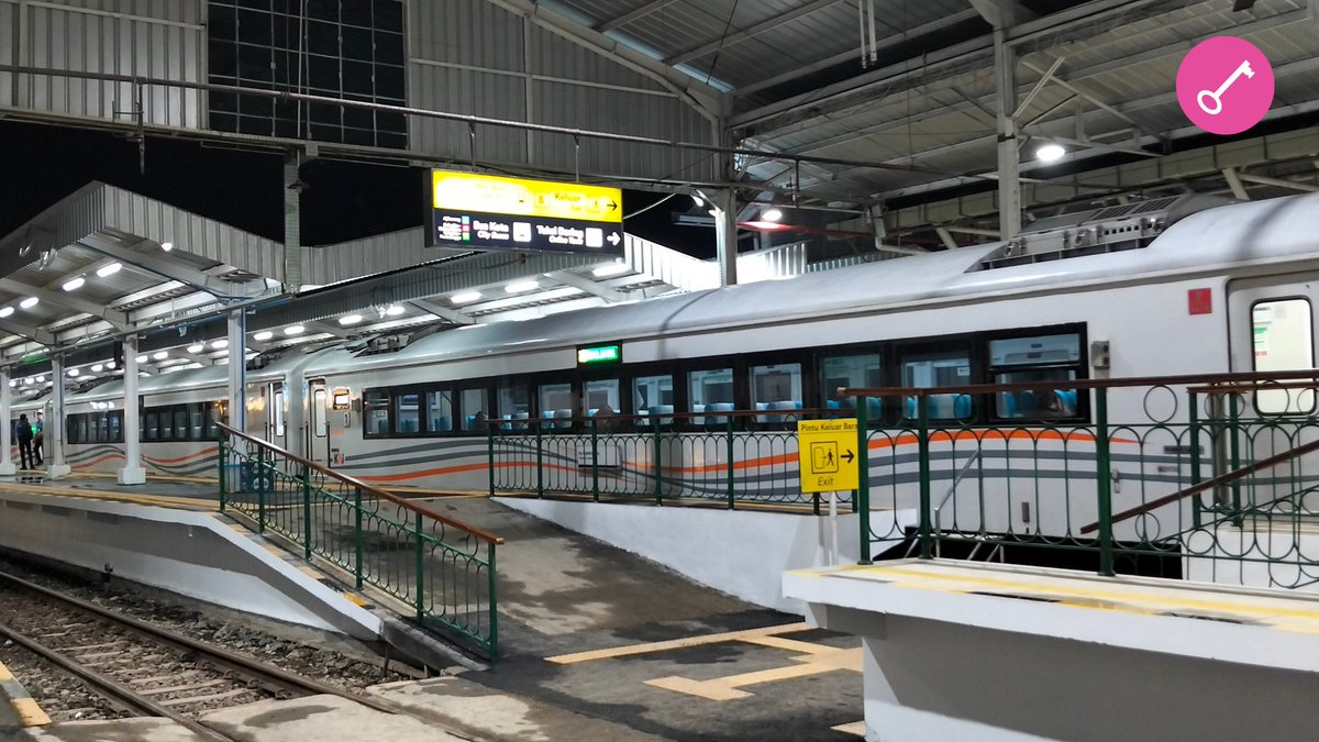 Aurora ★ tweet media